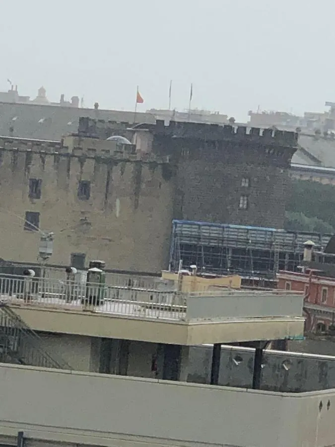 A Due Passi Dal Centro Di Napoli Apartment Italy