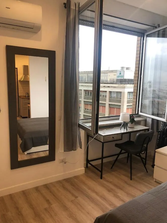 A Due Passi Dal Centro Di Napoli Apartment